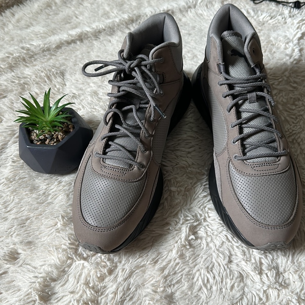 New in box Puma Pd X Wild Rider Mid Lace Up  Mens Grey Casual Shoes size 11.5